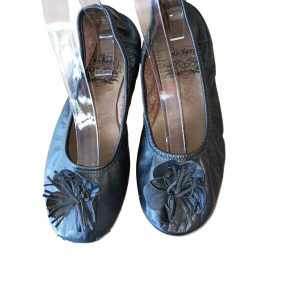 Kickers Ballet flats leather flower floral embellishment, black leather sz EU40 - Picture 3 of 5